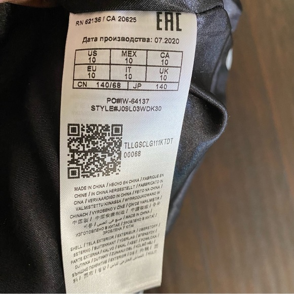 New With tag Guess Women's Gray Faux Fur Puffer Jacket Size 10 fits S/XS - Picture 6 of 12